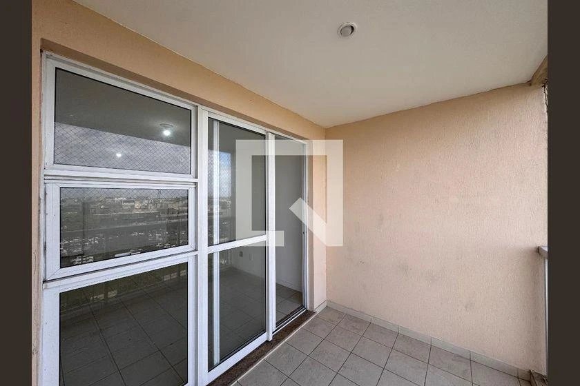 2-bedroom apartment in a building with a gym — photo 48