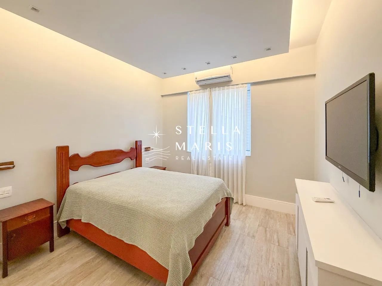 Furnished apartment with 3 bedrooms and 3 bathrooms — photo 19