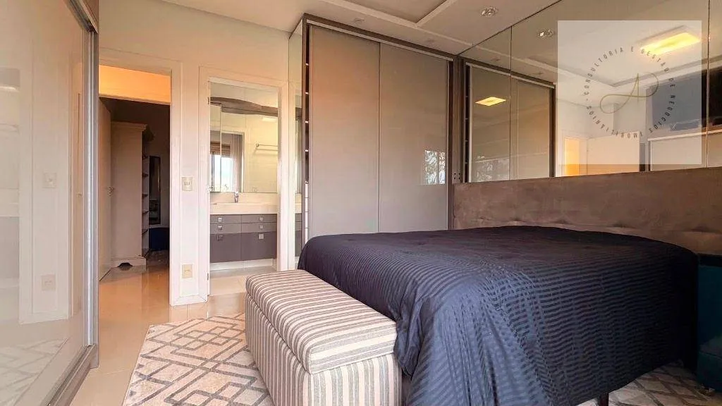 Furnished 3-bedroom apartment with 115 m² — photo 13