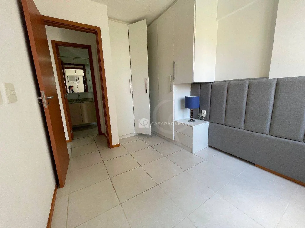 Квартира с 1 спальней и открытой кухней 45 м² — photo 13