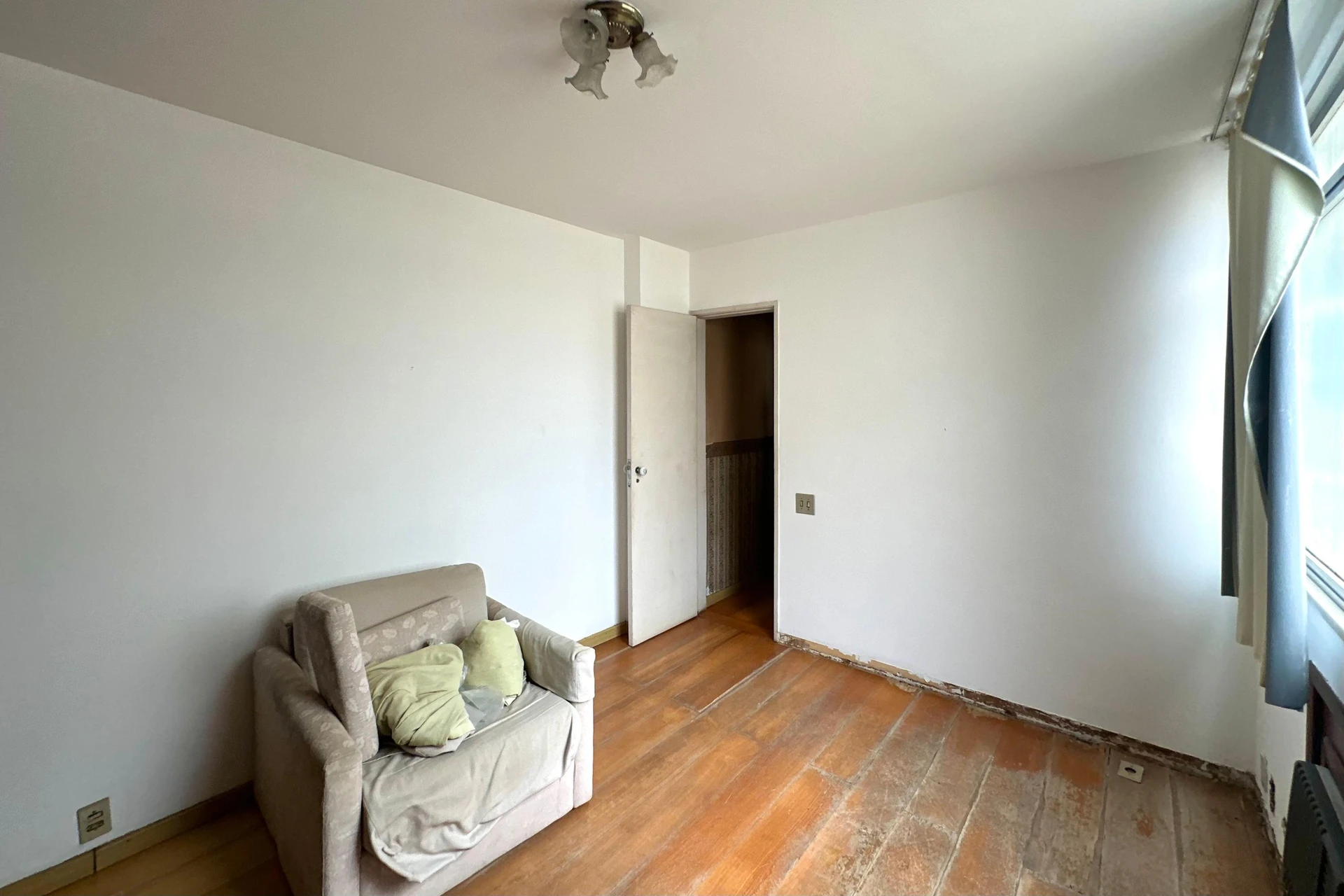 Apartamento amueblado de 3 dormitorios y cocina cerrada — photo 28