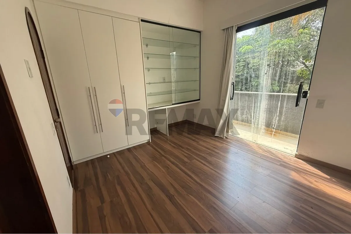 Casa de 580 m² con 5 dormitorios y 6 plazas — photo 48