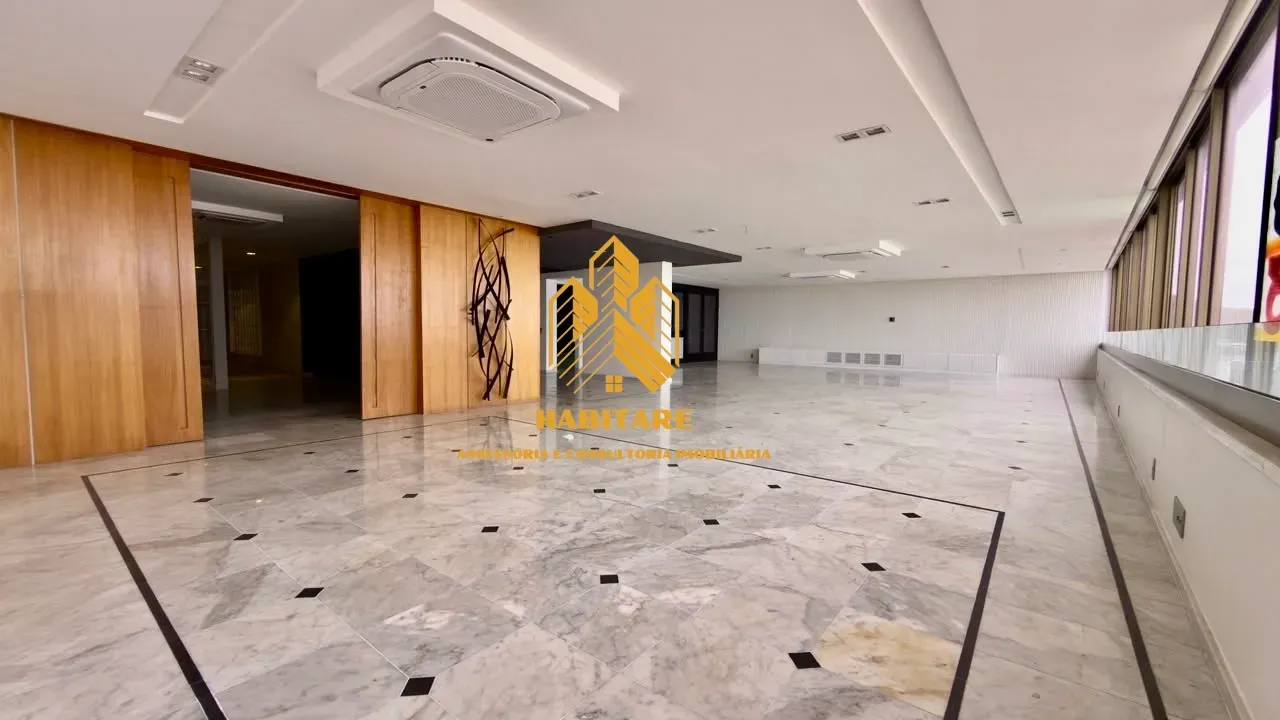 465 m² apartment with a water view and a bathtub — photo 34