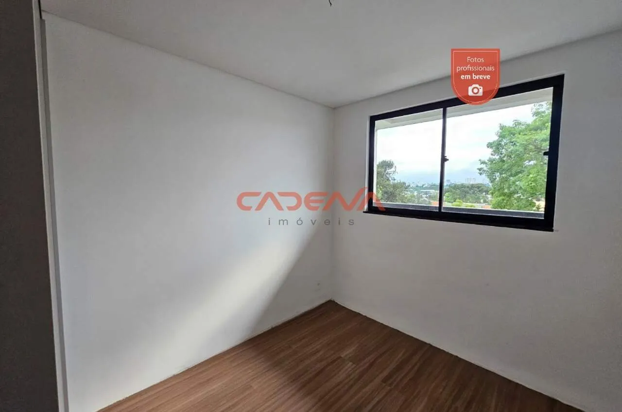 Apartamento com piso de madeira ou laminado, Parolin — photo 11