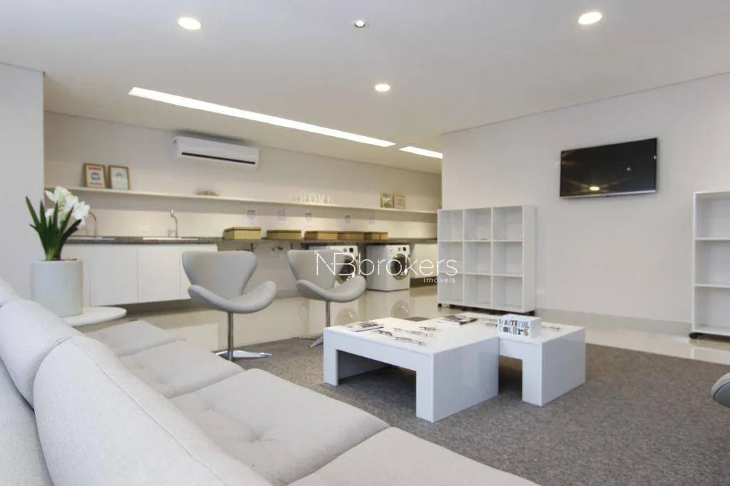 2-bedroom apartment with suite, balcony and private BBQ — photo 47