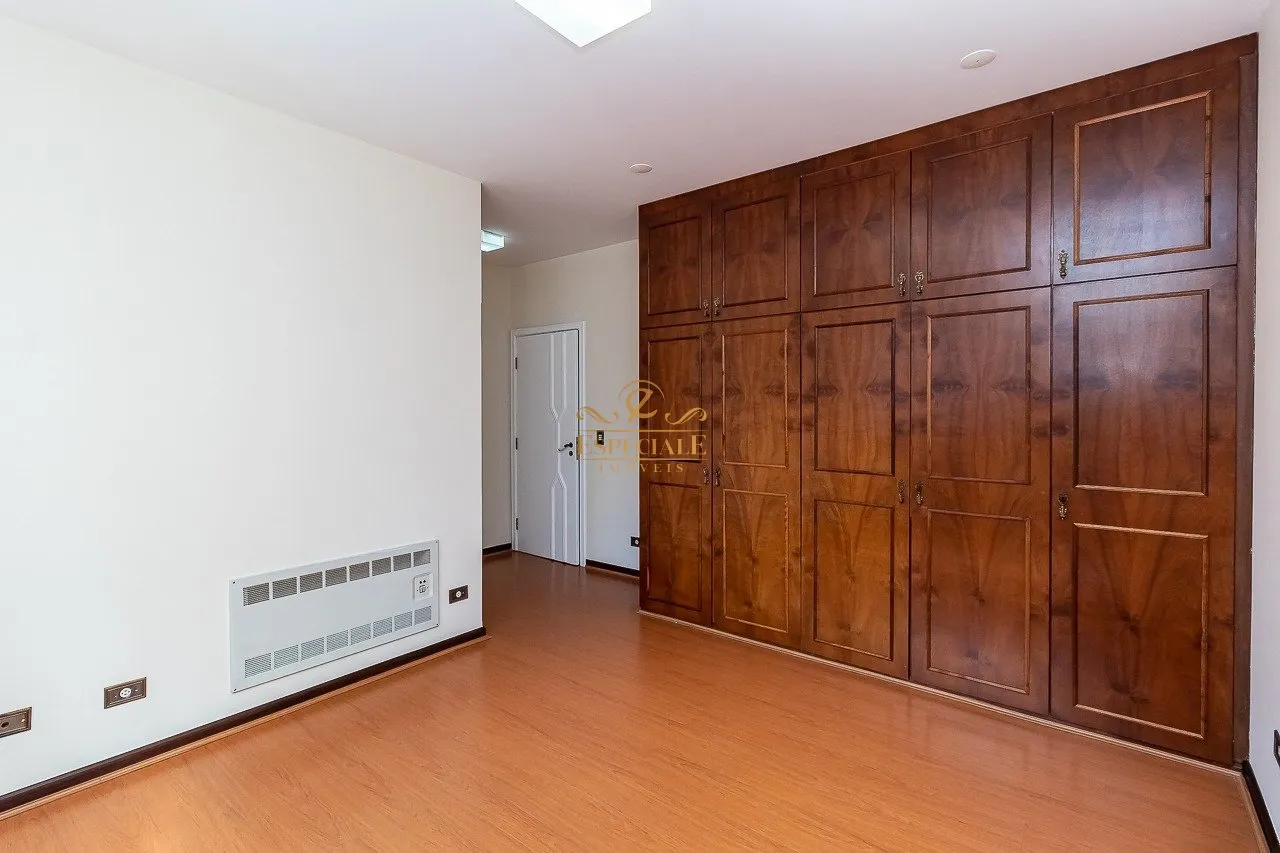 Apartamento de 379 m² com 4 quartos e 2 vagas — photo 39