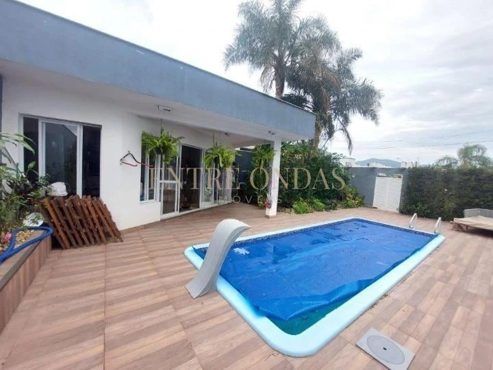465 m² house with 4 bedrooms and 7 bathrooms — photo 14
