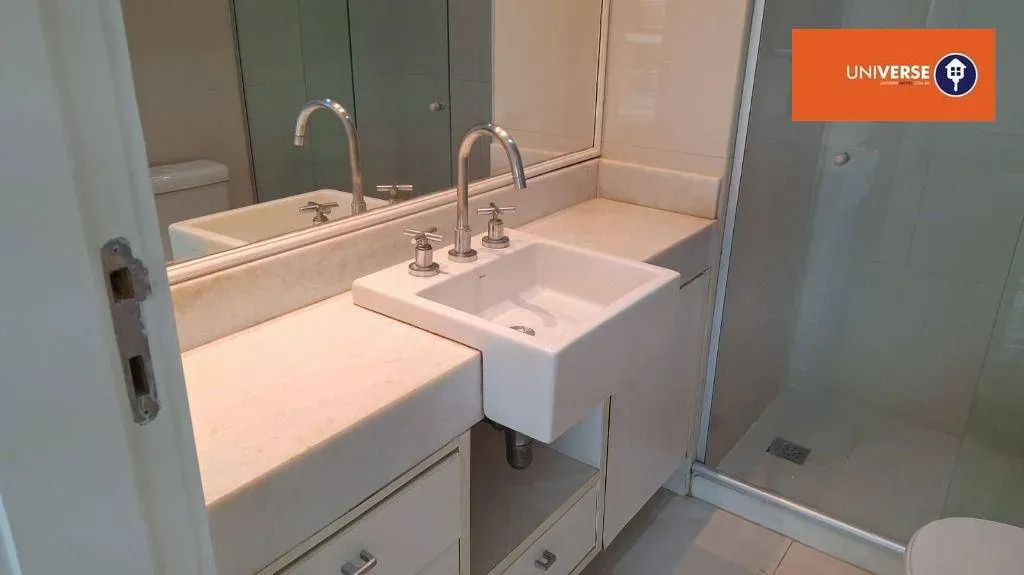 Apartamento mobiliado com cozinha fechada e fogão a gás — photo 22