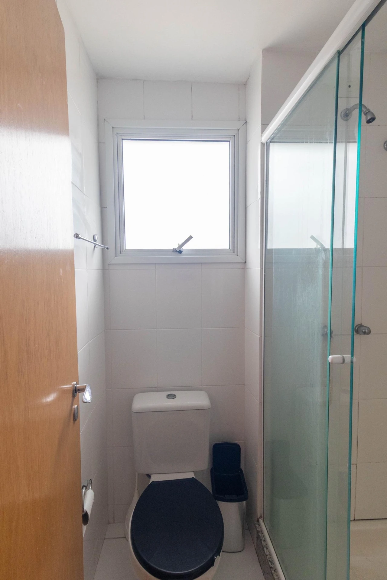 2-bedroom apartment in a building with an indoor pool — photo 36