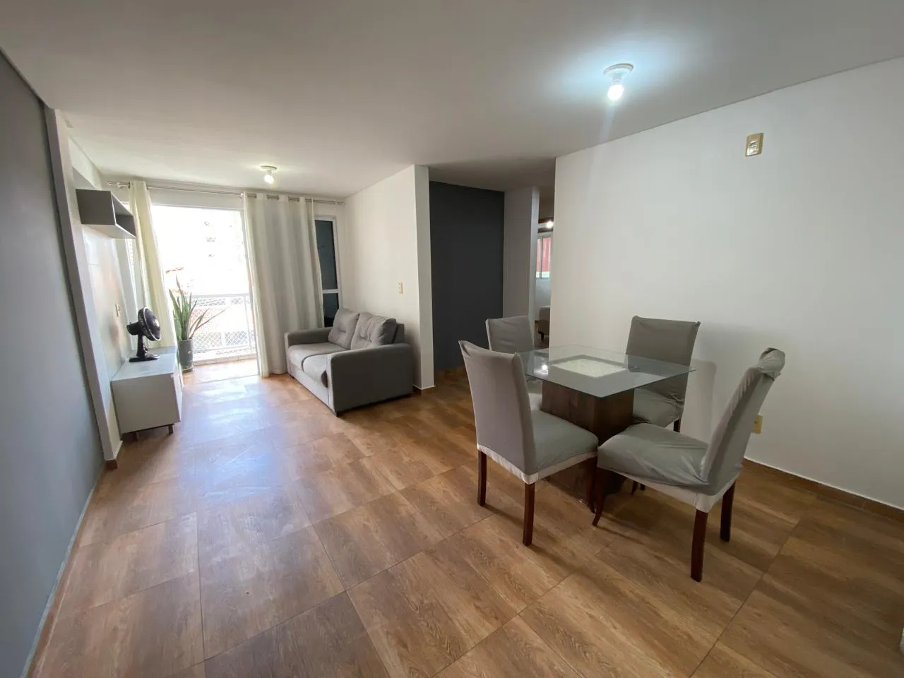 Furnished 73 m² apartment with 3 bedrooms and air conditioning