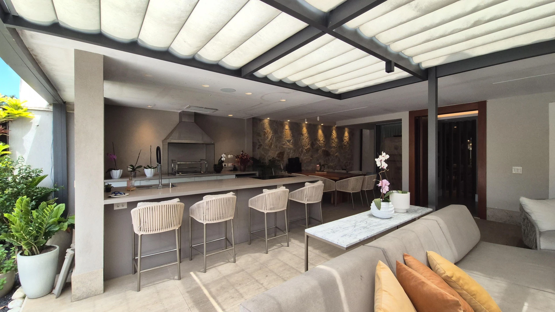 Casa de 373 m² com piscina privativa e lava-louças — photo 79