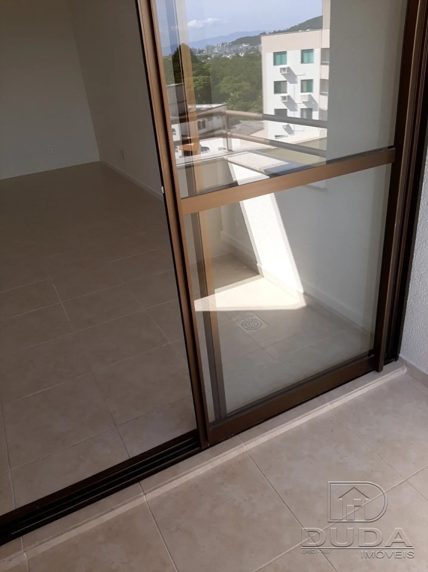 Departamento en piso 4 con vista a la montaña