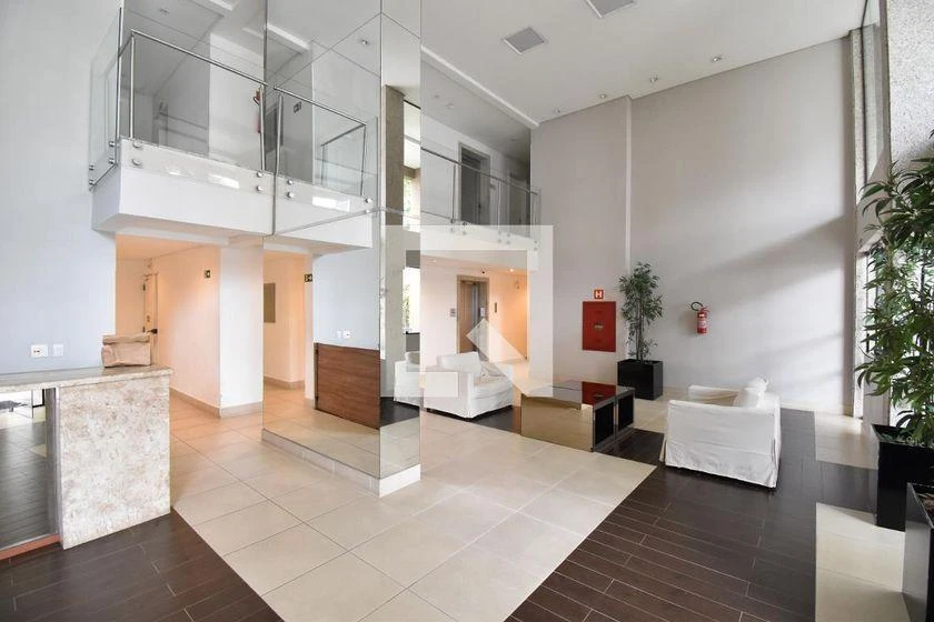 Glass-enclosed balcony in a one-bedroom apartment, 48 m² — photo 40