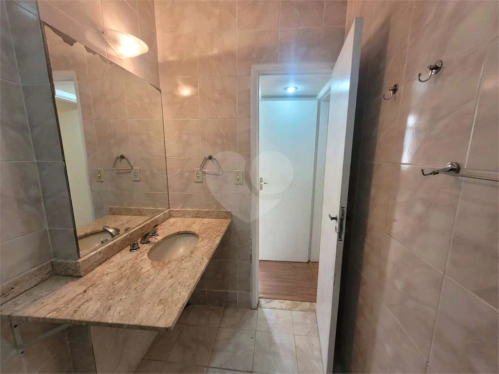 Apartamento para alugar com 3 quartos e 3 banheiros — photo 21