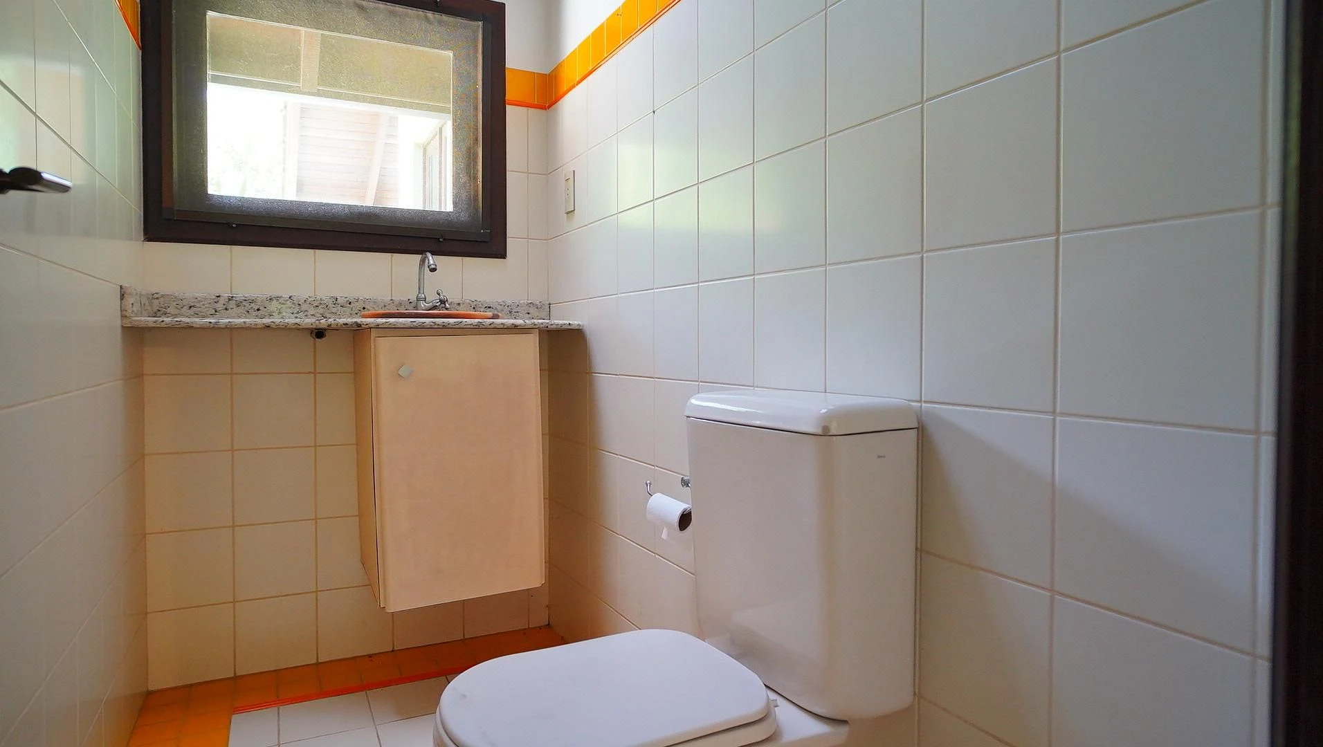 Панорамні вікна та 4 спальні: будинок 735 м² — photo 55