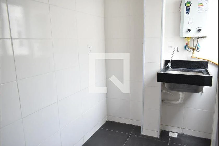 Apartamento de 2 dormitorios con balcón en el 5º piso — photo 39