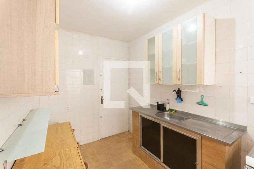 3-bedroom apartment with a home office — photo 20
