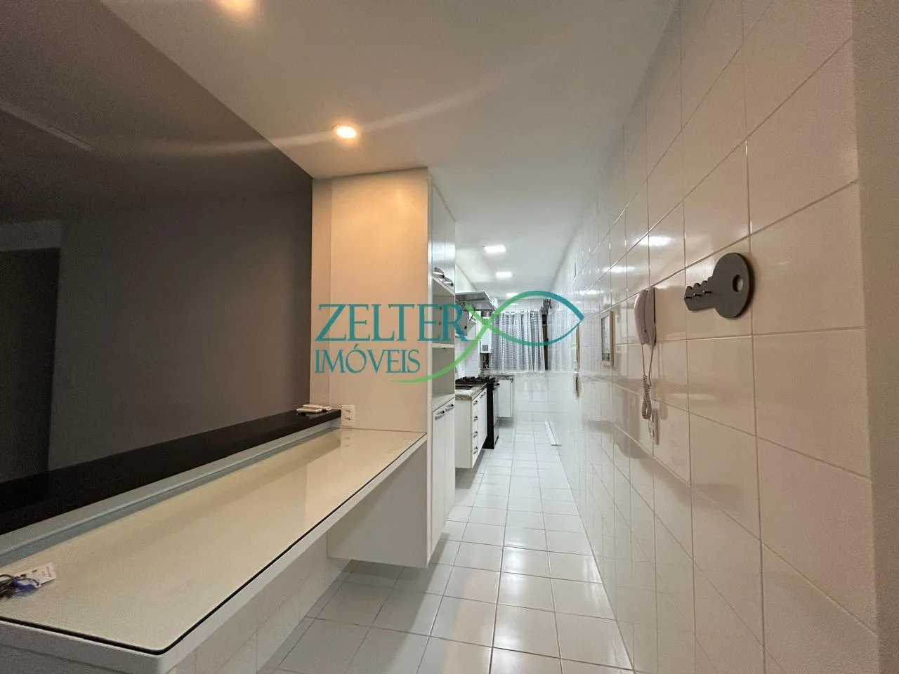 Apartamento com 3 quartos e cozinha fechada — photo 13