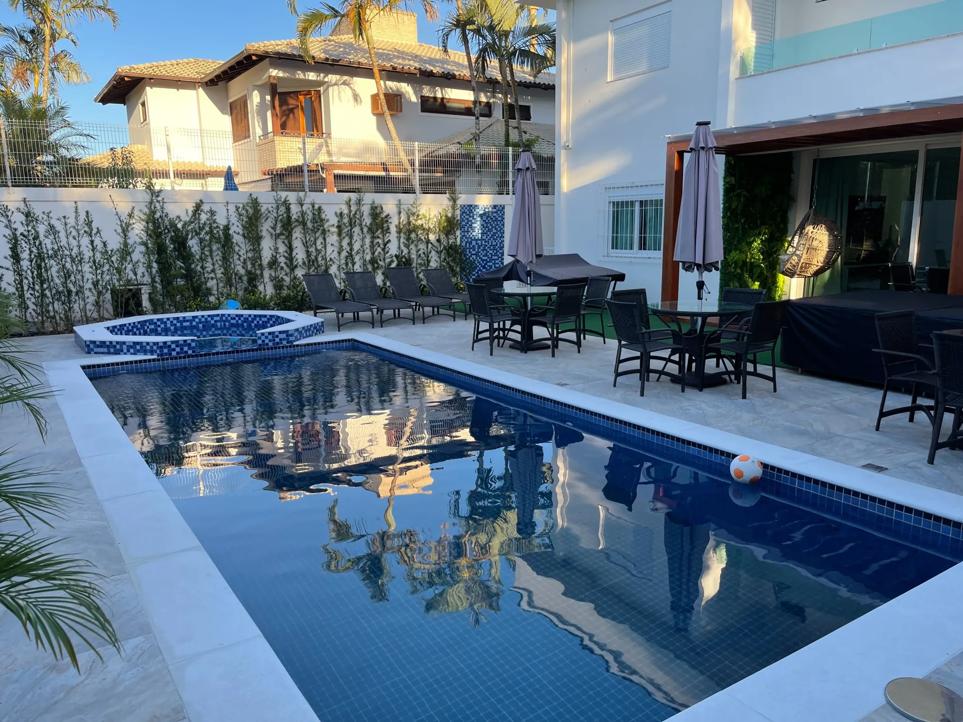 Casa mobiliada com 6 suítes e 8 banheiros, 3 vagas — photo 59