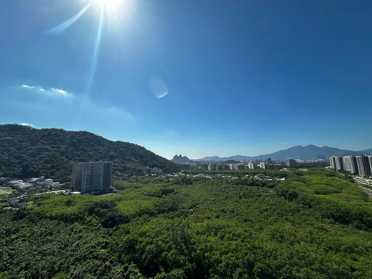 Apartamento com 2 quartos e 2 banheiros, cozinha integrada — photo 7