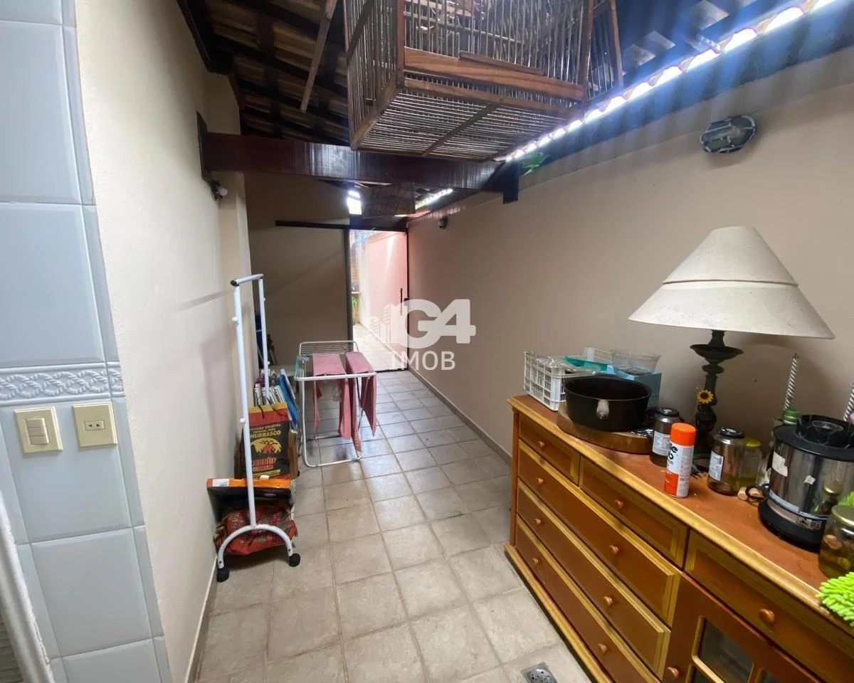 150 m² apartment with 2 bedrooms and 2 bathrooms — photo 10