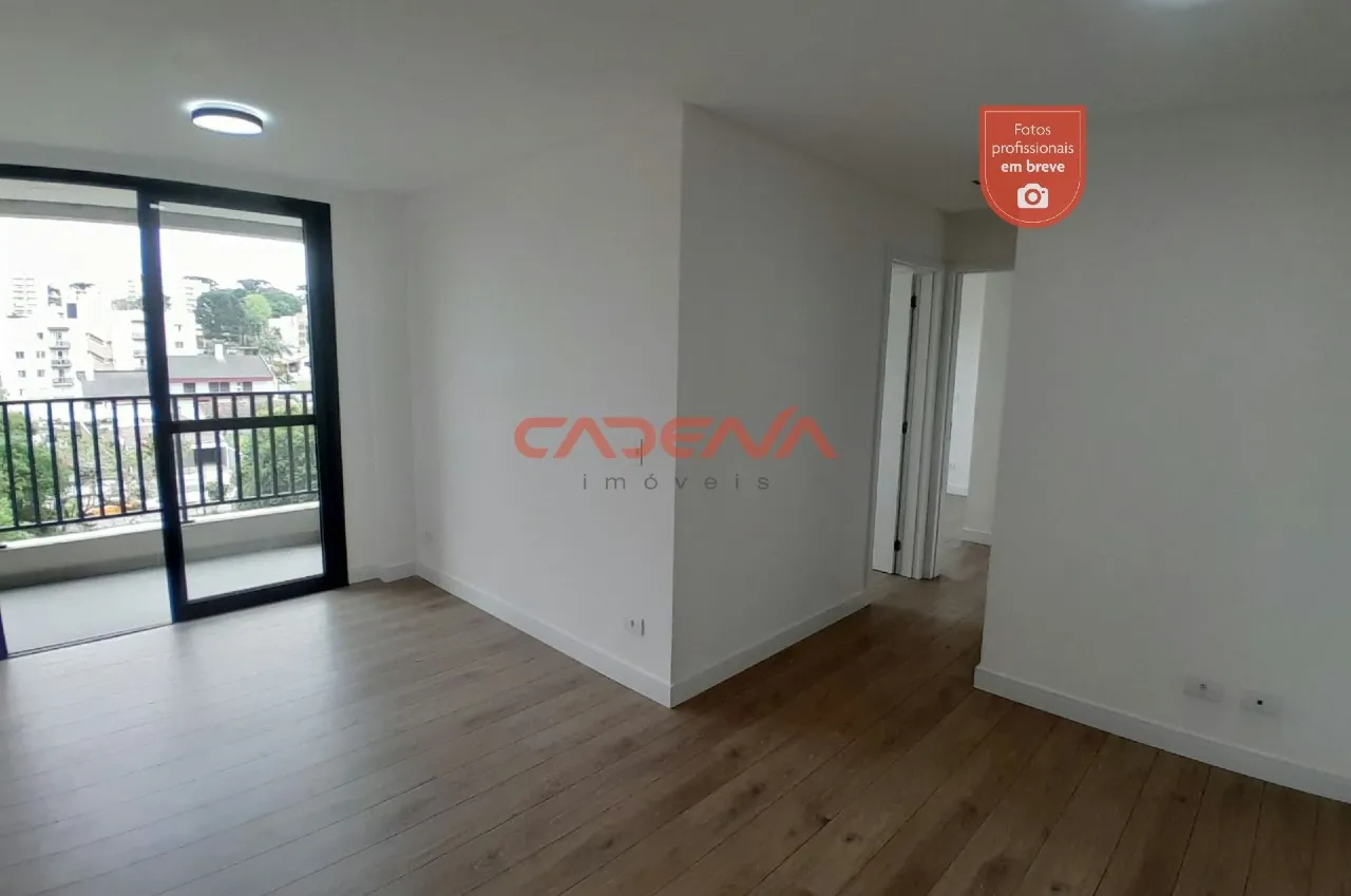 2-bedroom apartment with wood or laminate floors