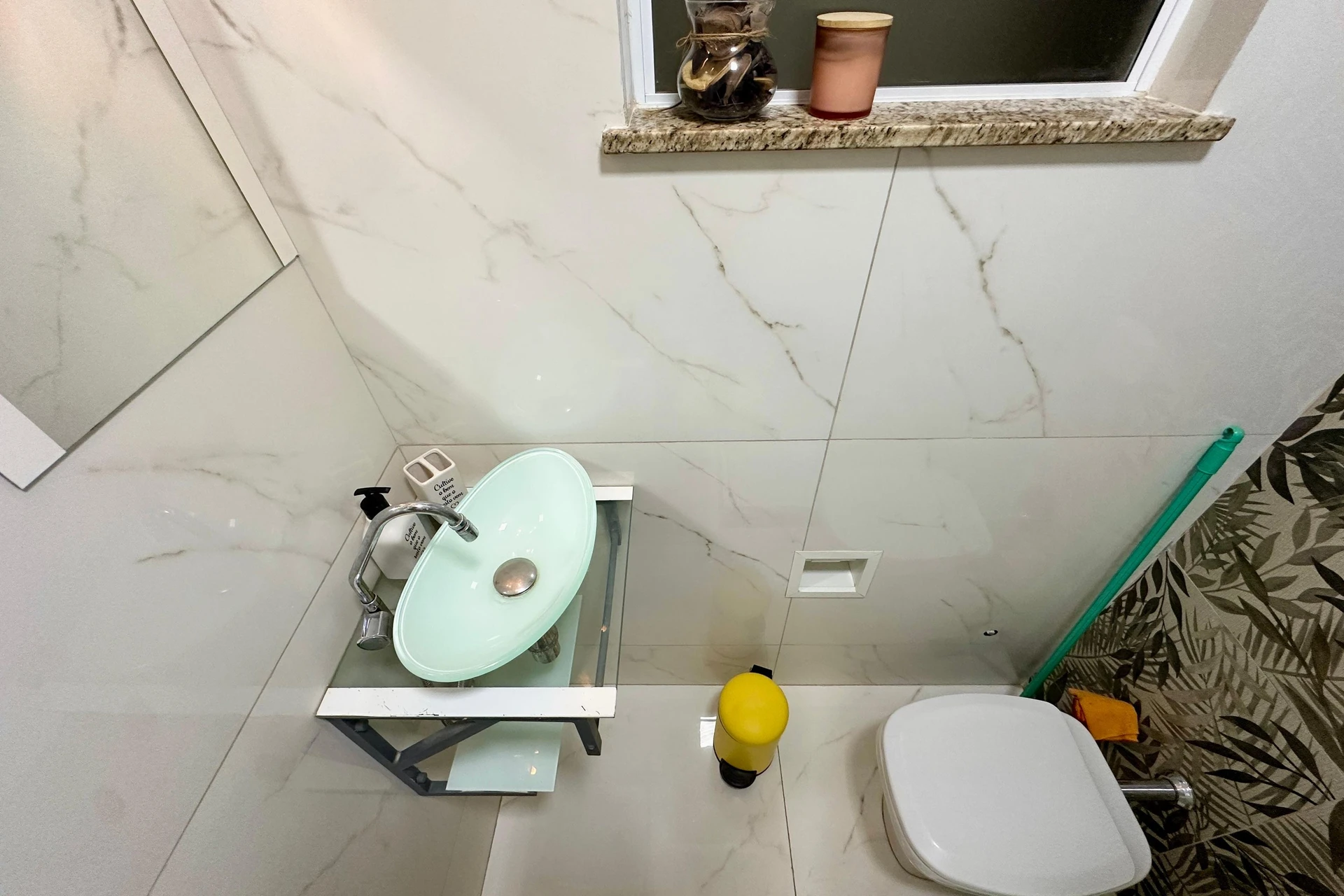 Furnished studio, 29 m², with a home office — photo 14