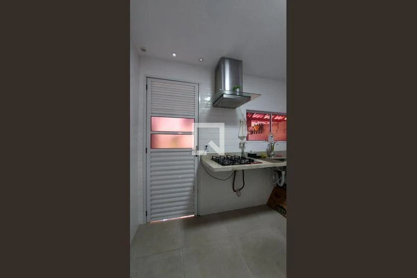 2-bedroom house with a washing machine — photo 11
