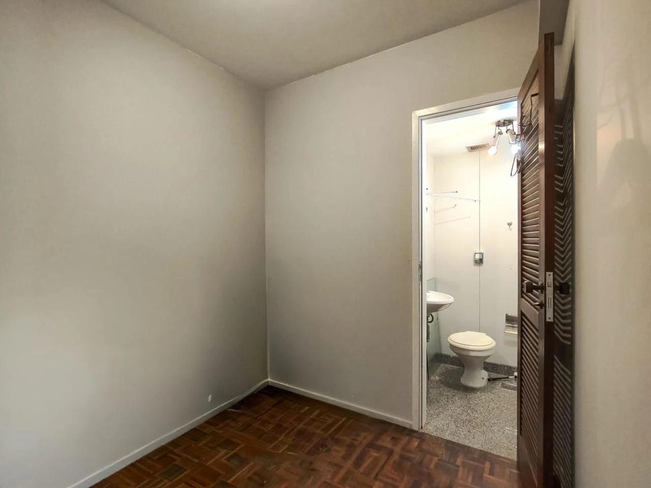 Apartamento mobiliado com 4 quartos e 2 vagas — photo 58