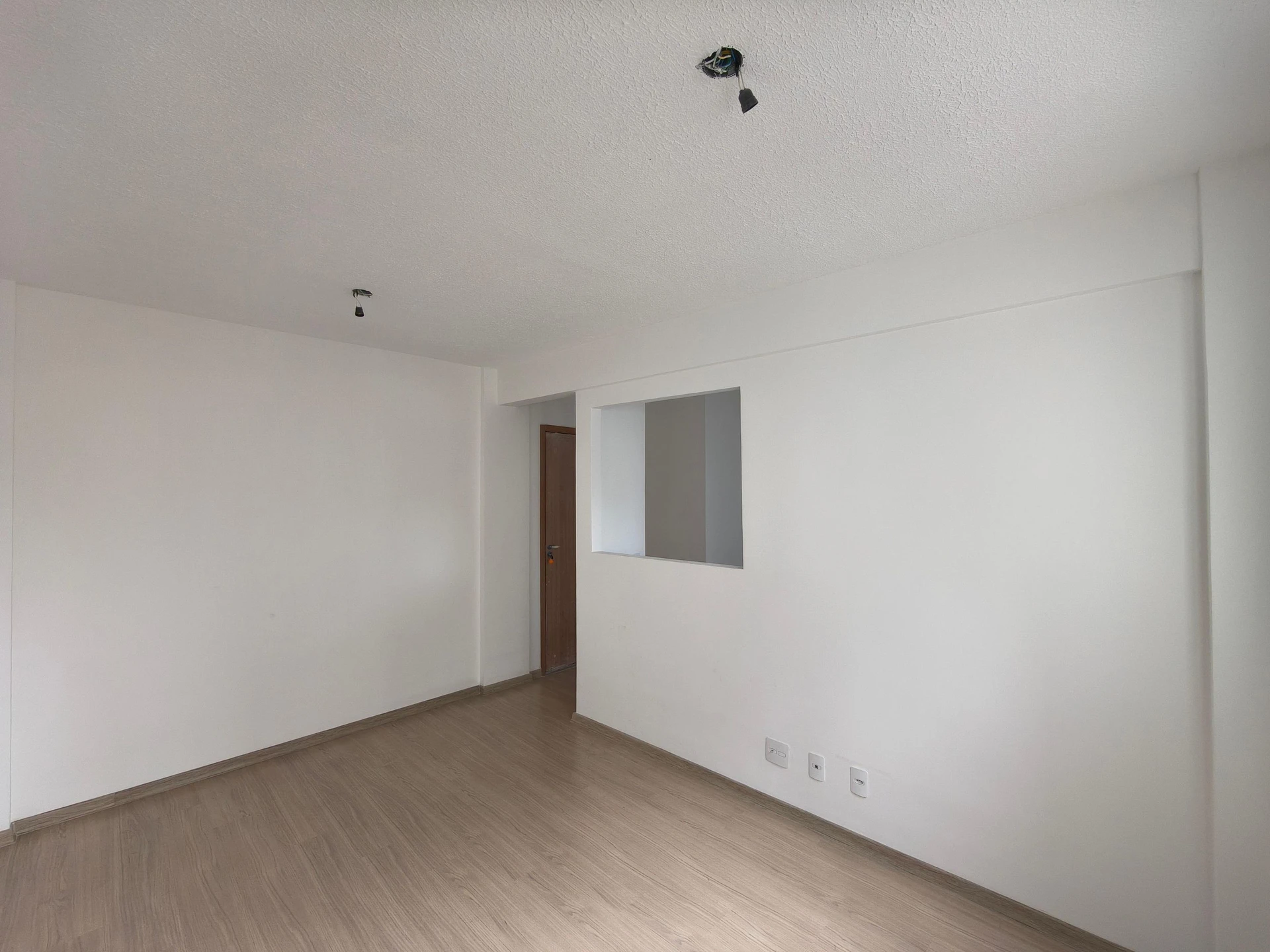 Apartamento de 2 habitaciones con balcón y mascotas — photo 22