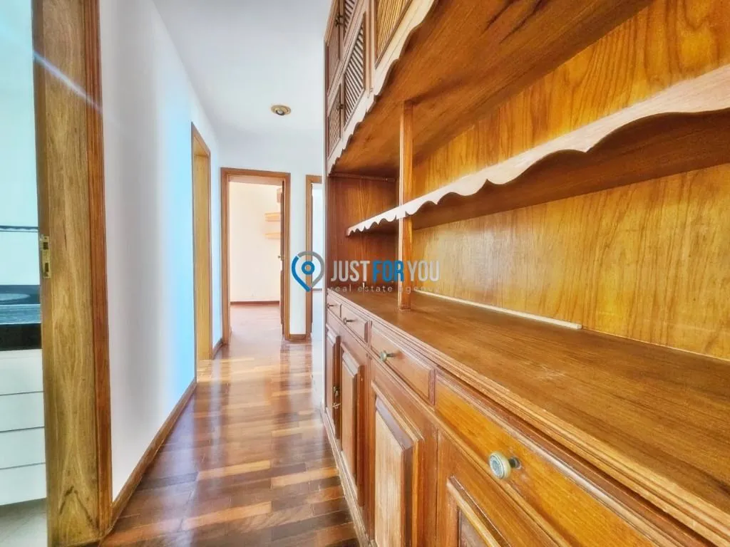 Apartamento de 4 dormitórios com 179 m² e 3 vagas — photo 17