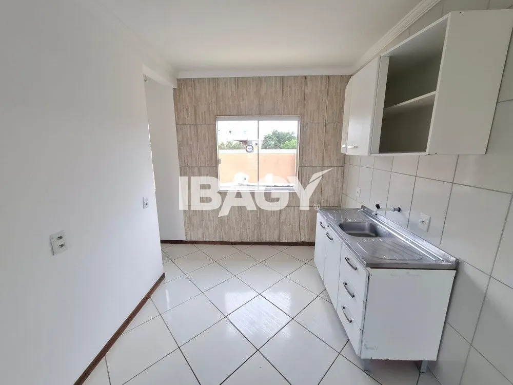 Apartamento de 2 dormitorios con suite y 61 m² — photo 2