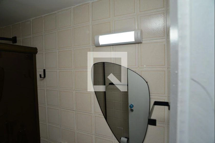 3-bedroom apartment in a building with a gym — photo 17