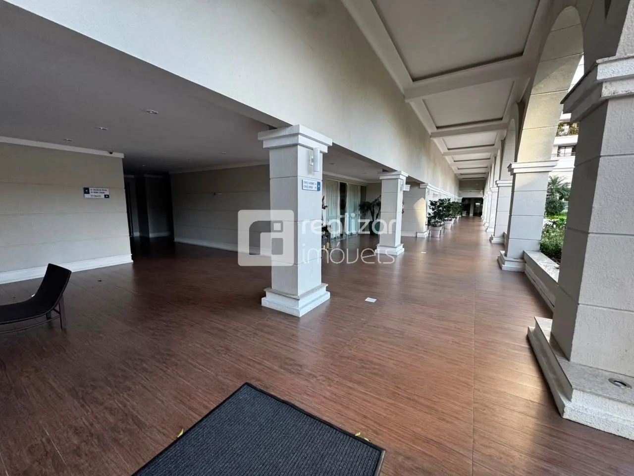 Furnished home with 3 bedrooms, 1 en-suite and 2 parking spaces — photo 31