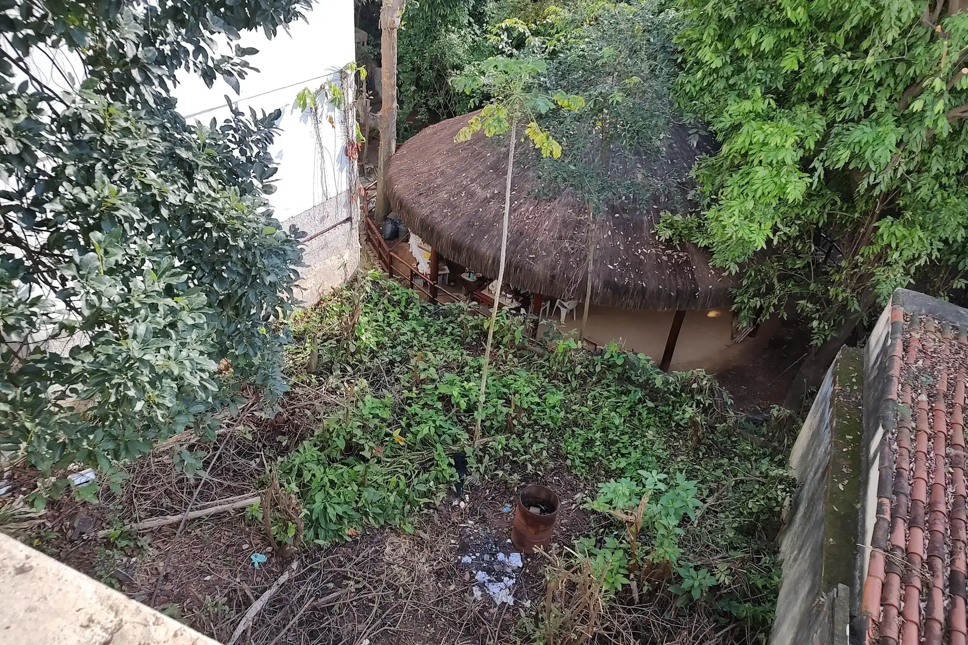 Unfurnished house with 4 bedrooms and private garden — photo 61