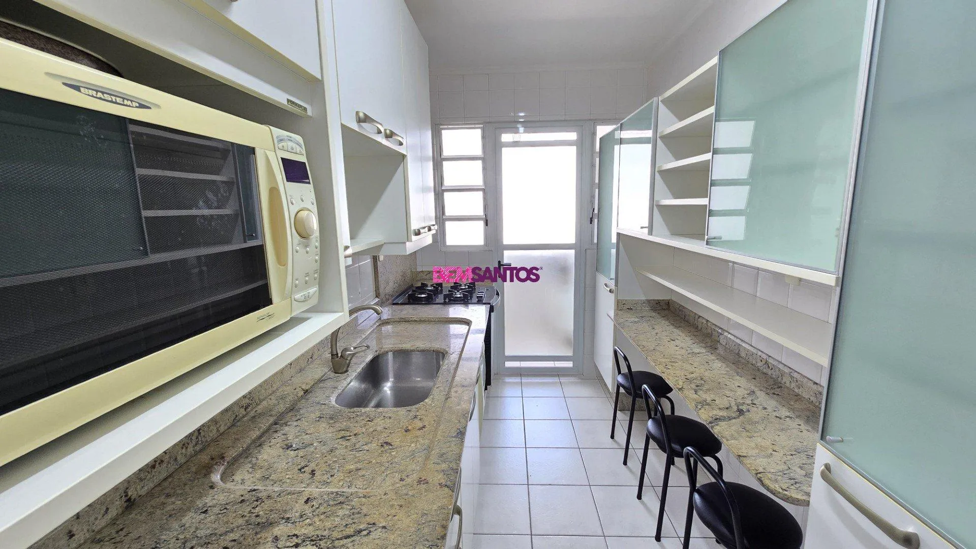 3-bedroom apartment with a water view in Florianópolis — photo 6
