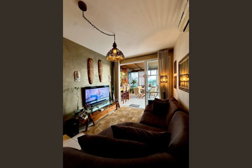 Furnished apartment with balcony and 2 en-suite bedrooms — photo 7