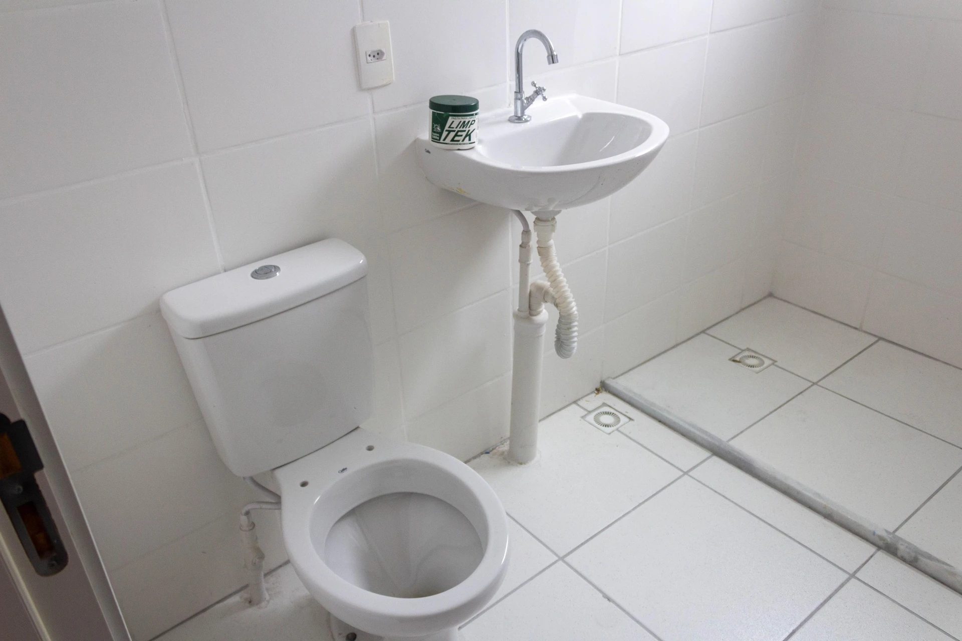 Деревянный пол или ламинат и 2 спальни: квартира 44 м² — photo 13