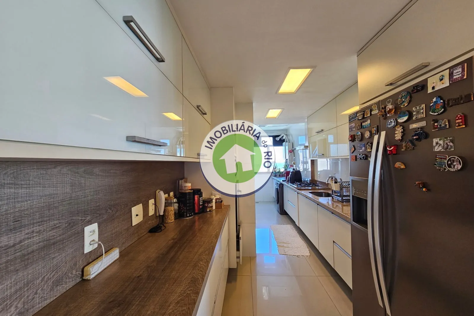 Apartment with 3 bedrooms, 4 bathrooms and a separate kitchen — photo 28