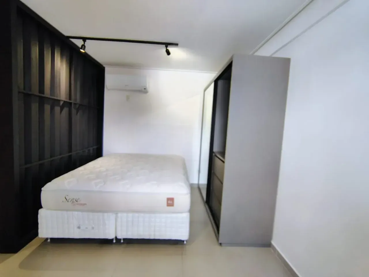 One-bedroom apartment with a private BBQ — photo 21