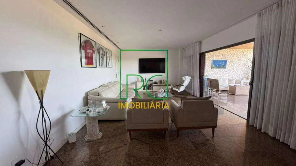 Furnished 4-bedroom apartment with 250 m² — photo 4