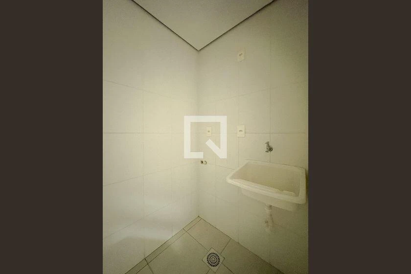 Квартира 54 м² с 1 спальней, парковкой и грилем на балконе — photo 4