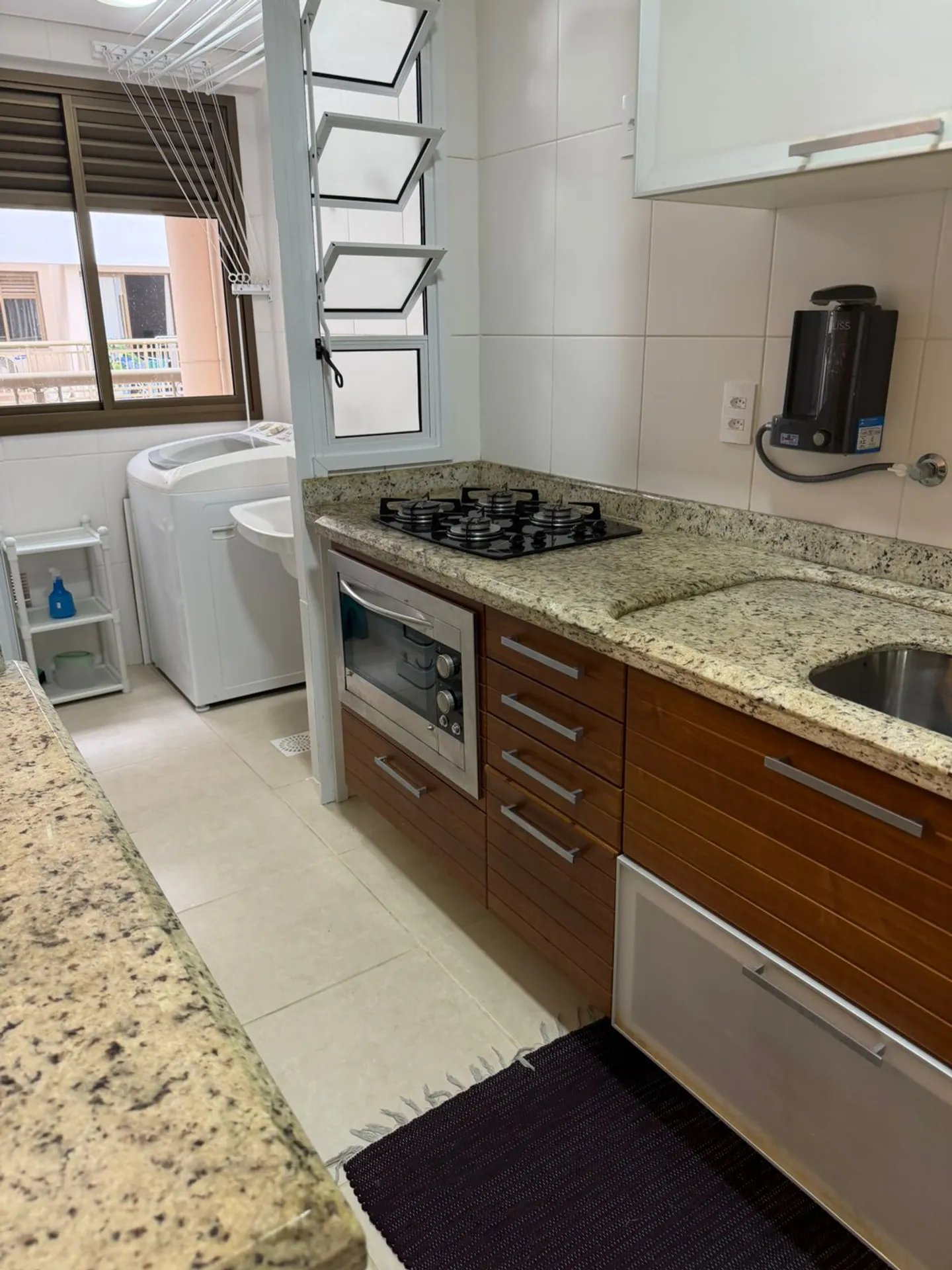 Furnished 2-bedroom apartment with suite and 114 m² — photo 10