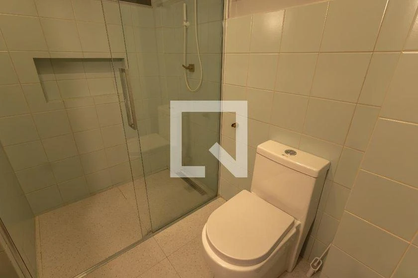 Квартира с 3 спальнями и застеклённым балконом, Куритиба — photo 36