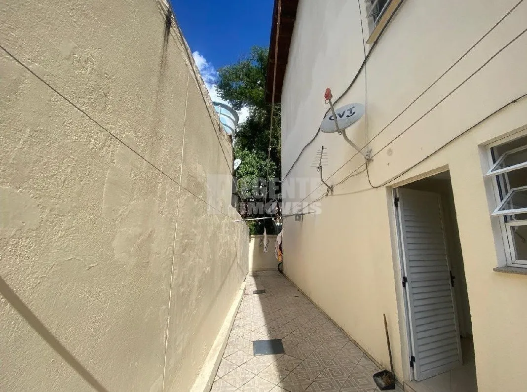 Furnished 30 m² studio with 1 parking space and 1 bath — photo 15