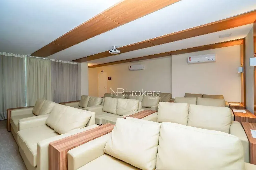 Furnished 2-bedroom apartment with private garden — photo 53