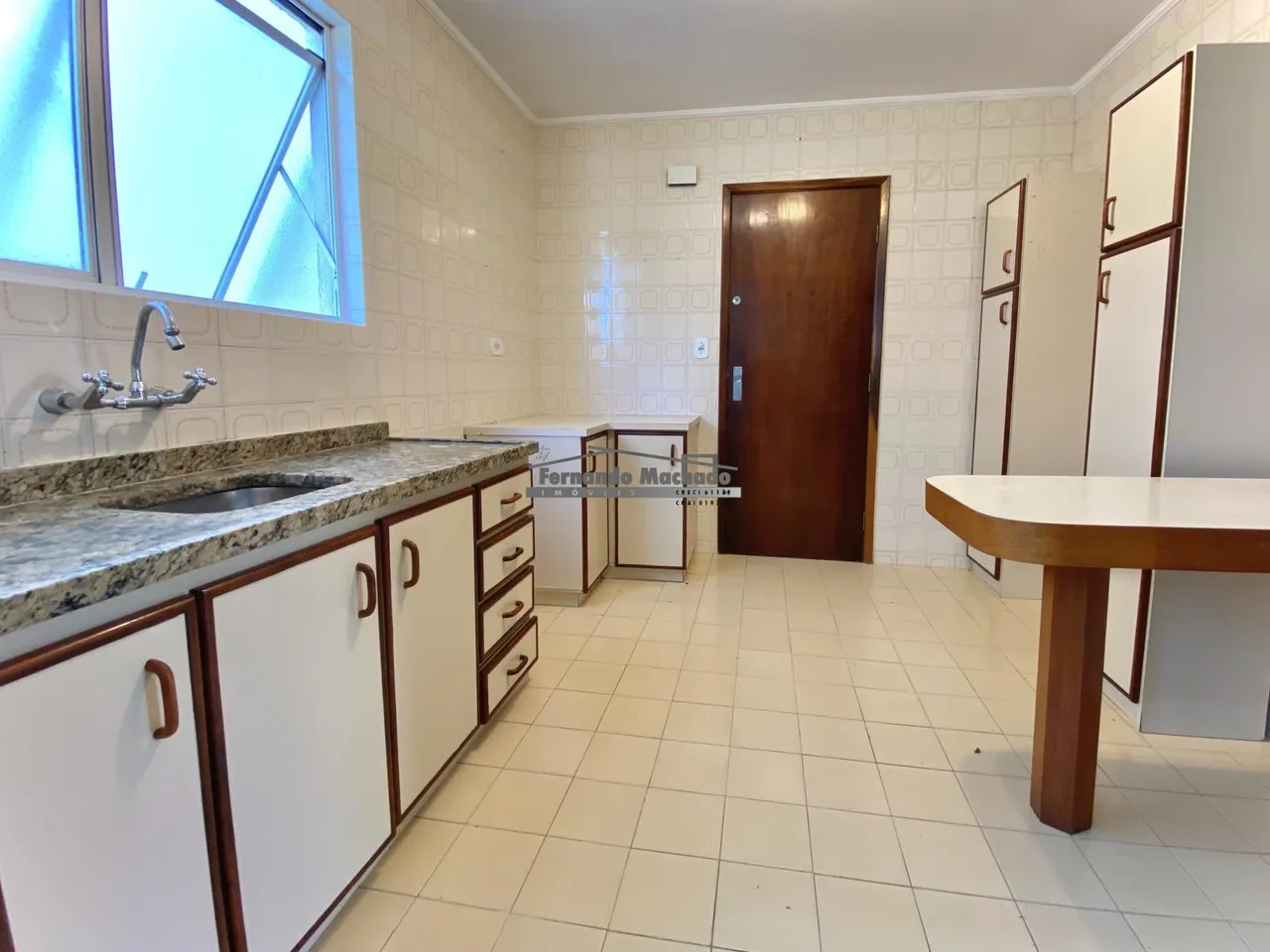 Rental apartment 114 m² with 3 bedrooms and 2 baths — photo 5