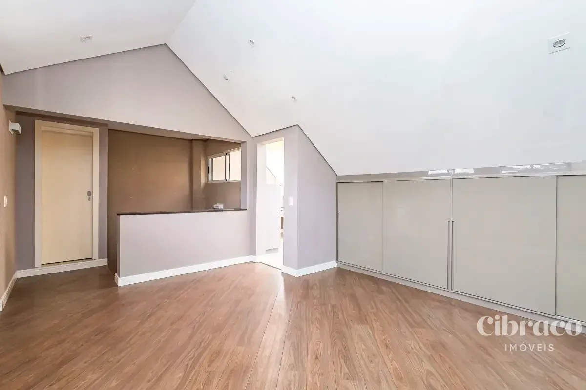 House with 3 bedrooms and a gas-stove open-plan kitchen — photo 43