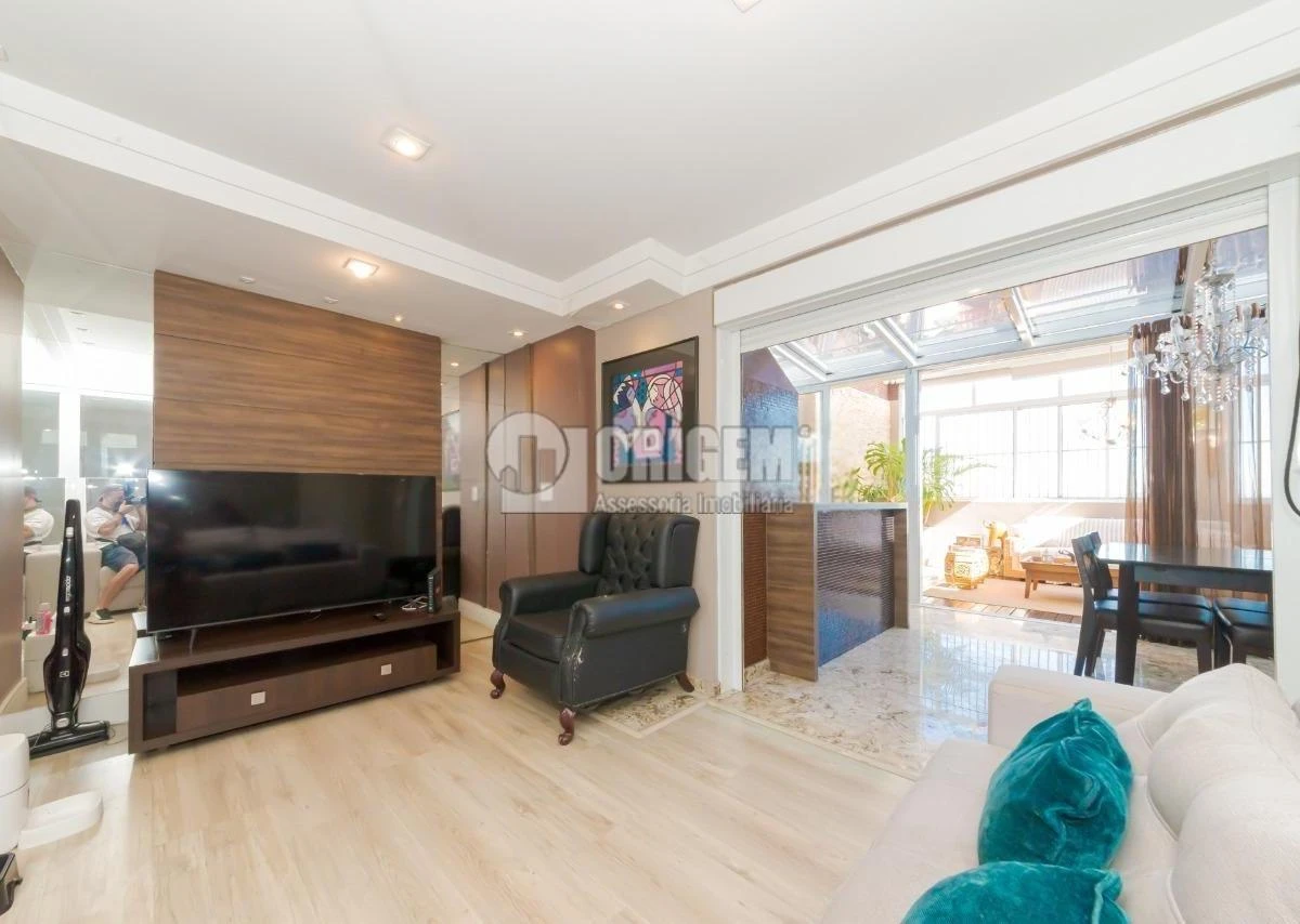Furnished 216 m² apartment with 3 en-suites — photo 22