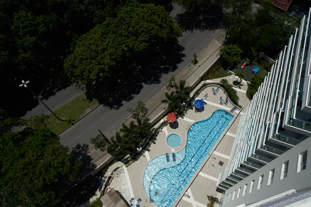 One-bedroom apartment with a mountain view in Rio de Janeiro — photo 7